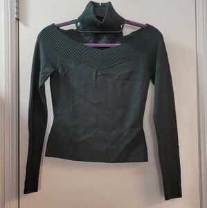 Guess cutout long sleeve top eco-friendly